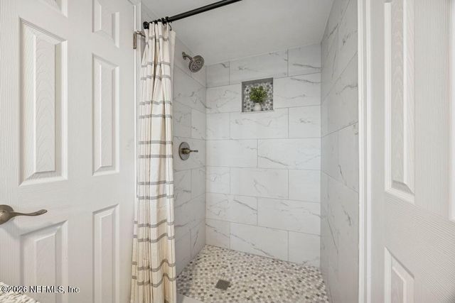 11742 JOCELYN Road, Jacksonville, FL 32225