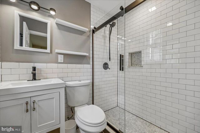 11506 STONEWOOD LN, Rockville, MD 20852
