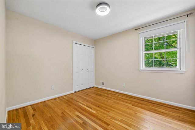 11506 STONEWOOD LN, Rockville, MD 20852