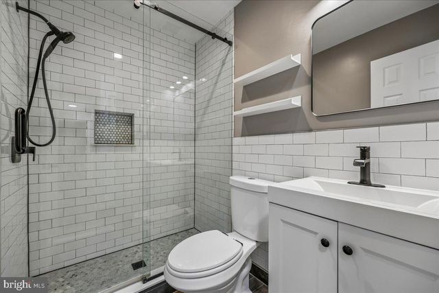 11506 STONEWOOD LN, Rockville, MD 20852