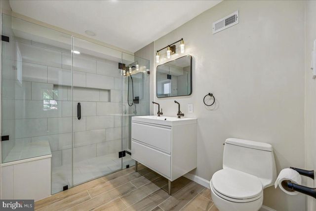 11506 STONEWOOD LN, Rockville, MD 20852