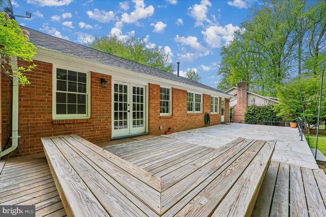 11506 STONEWOOD LN, Rockville, MD 20852