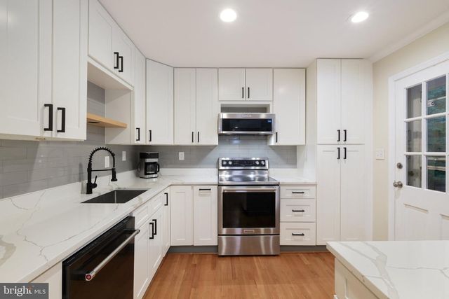 11506 STONEWOOD LN, Rockville, MD 20852