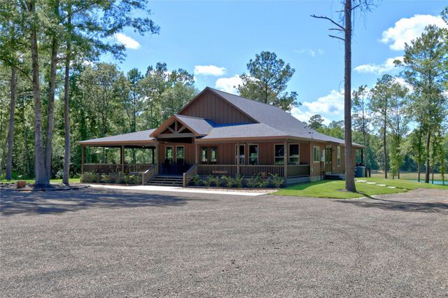 258 Heartland Road, New Waverly, TX 77358