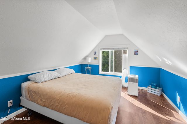606 N 4th Ave, Sandpoint, ID 83864