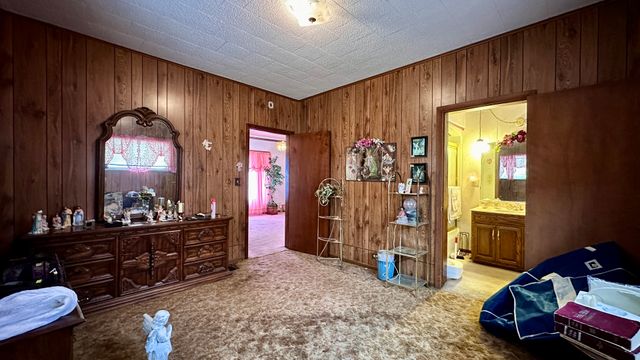 504 W Poplar Street, West Frankfort, IL 62896