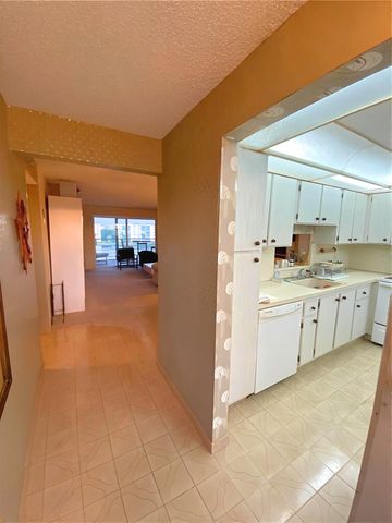 101 SE 3rd Ave 503, Dania Beach, FL 33004