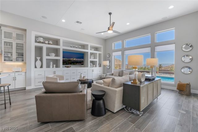 3120 Greenscape Lane, Las Vegas, NV 89138