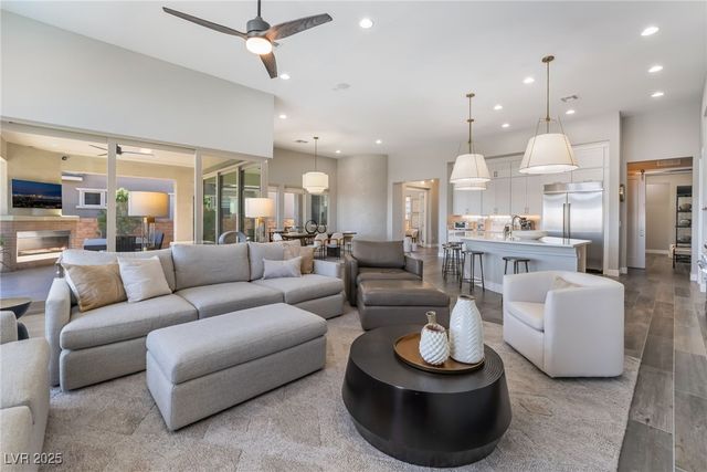 3120 Greenscape Lane, Las Vegas, NV 89138