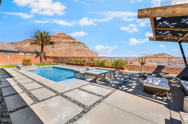 3120 Greenscape Lane, Las Vegas, NV 89138