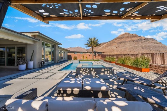 3120 Greenscape Lane, Las Vegas, NV 89138