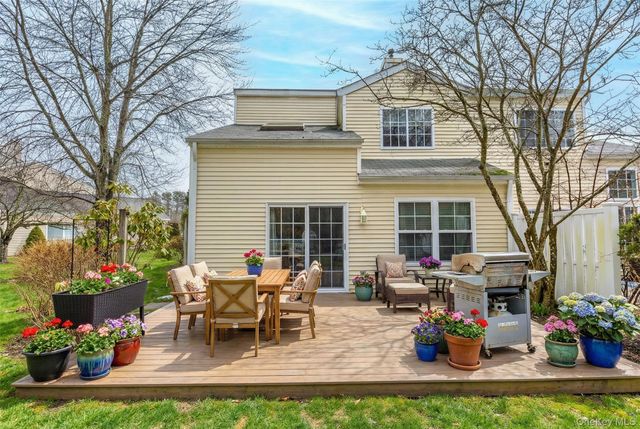 168 Gothic Circle, Manorville, NY 11949