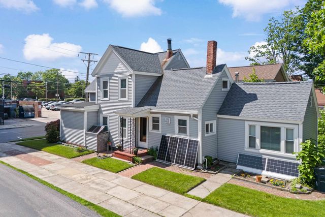 14 Cottage Street, Nashua, NH 03060