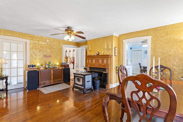 14 Cottage Street, Nashua, NH 03060
