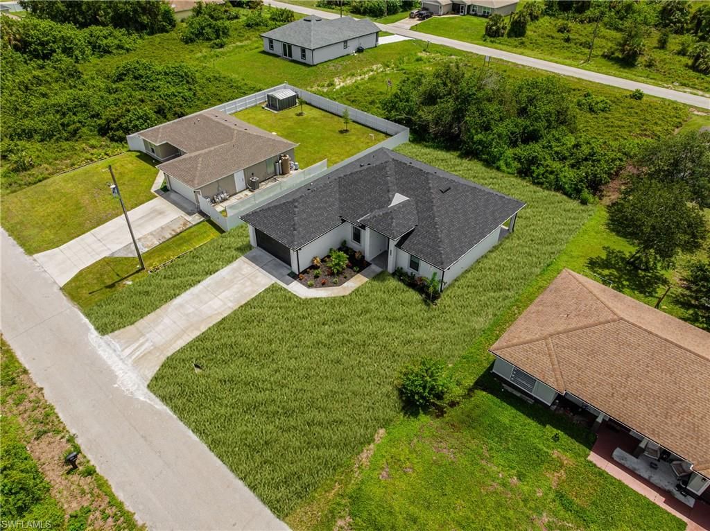 529 Kilgour AVE, LEHIGH ACRES, FL 33974 — photo 3