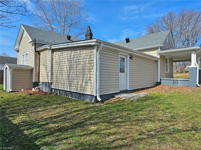 804 Church Street, Eden, NC 27288