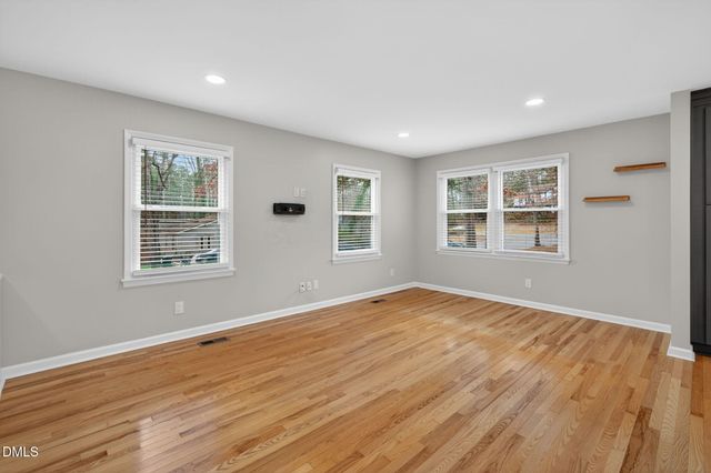 1112 Stonehedge Avenue, Durham, NC 27707