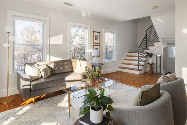 130 Newtonville Ave PH, Newton, MA 02458