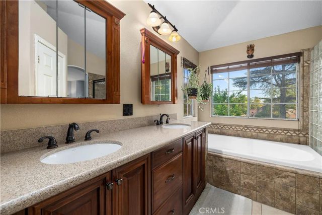 1476 Augusta Drive, Upland, CA 91786