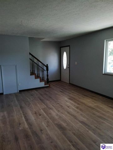 143 Mockingbird Drive, Radcliff, KY 40160