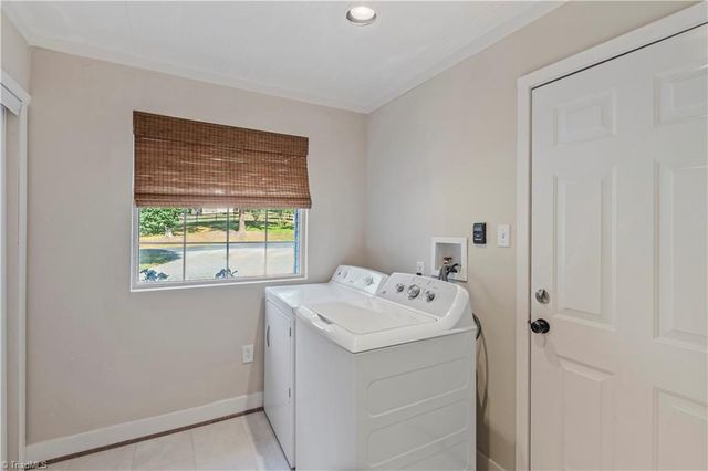 1125 Briarwood Drive, Walnut Cove, NC 27052