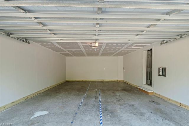 1125 Briarwood Drive, Walnut Cove, NC 27052