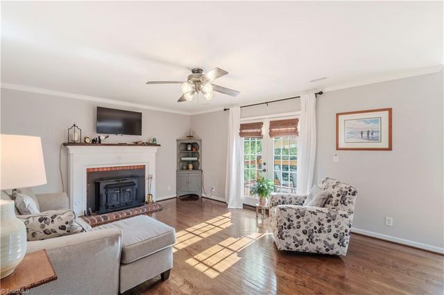 1125 Briarwood Drive, Walnut Cove, NC 27052