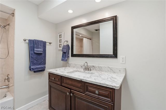 1410 Tredegar DR, Fort Myers, FL 33919