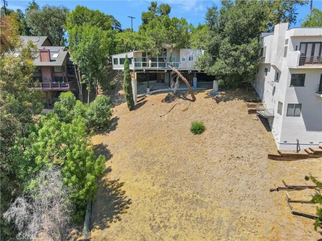 5102 Medina Road, Woodland Hills, CA 91364