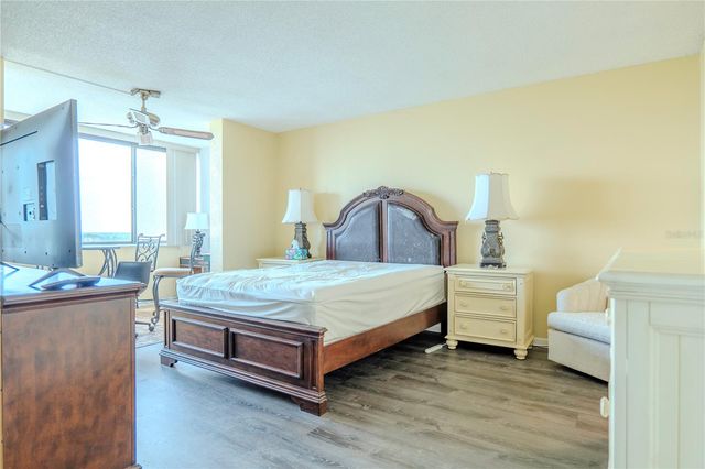 2620 COVE CAY DRIVE 802, Clearwater, FL 33760