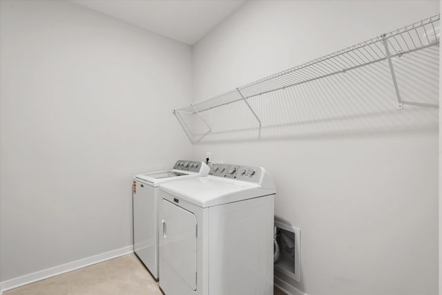 492 Triple Crown Cir, Gallatin, TN 37066