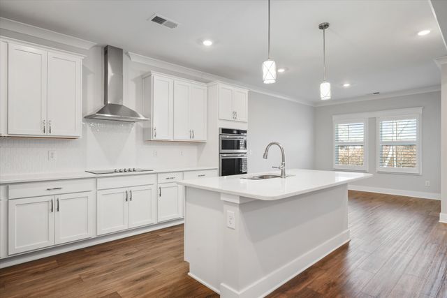 492 Triple Crown Cir, Gallatin, TN 37066