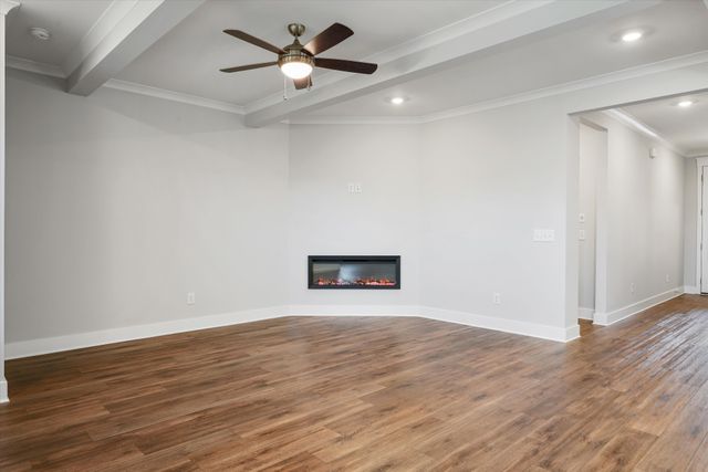 492 Triple Crown Cir, Gallatin, TN 37066