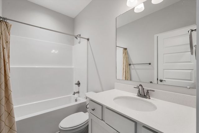 492 Triple Crown Cir, Gallatin, TN 37066