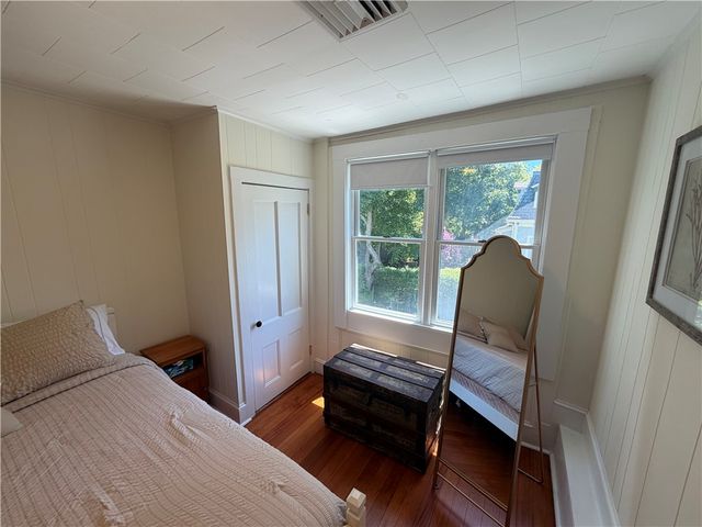 44 Everett Street 3, Newport, RI 02840