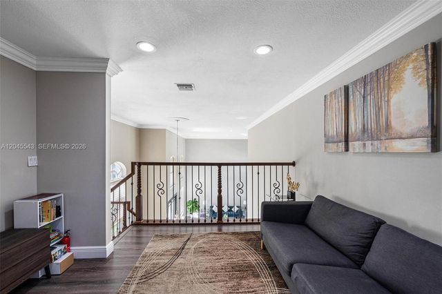 15941 NW 83rd Ave, Miami Lakes, FL 33016