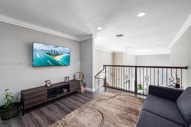 15941 NW 83rd Ave, Miami Lakes, FL 33016