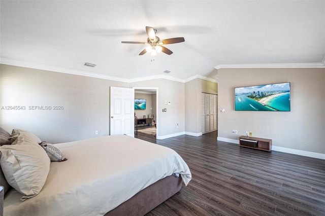 15941 NW 83rd Ave, Miami Lakes, FL 33016