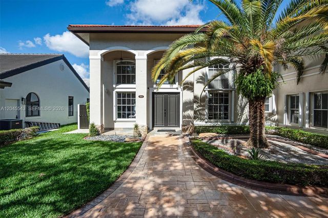 15941 NW 83rd Ave, Miami Lakes, FL 33016