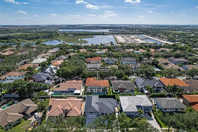15941 NW 83rd Ave, Miami Lakes, FL 33016