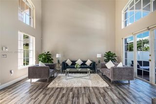 15941 NW 83rd Ave, Miami Lakes, FL 33016