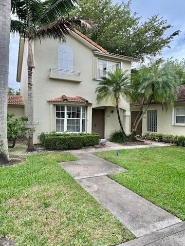 706 NW 108 TE, Pembroke Pines, FL 33026