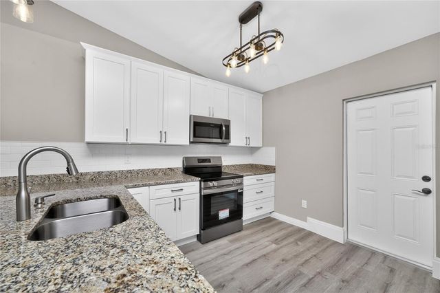 2090 COMO STREET, Port Charlotte, FL 33948