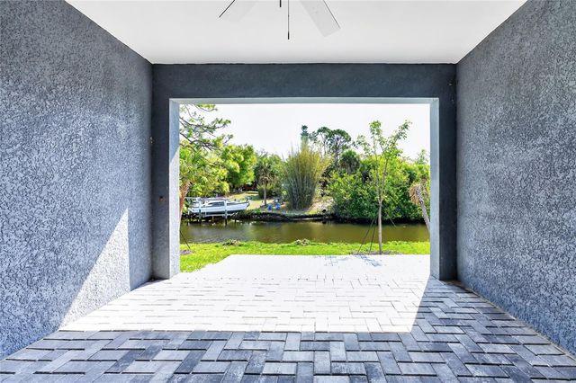 2090 COMO STREET, Port Charlotte, FL 33948