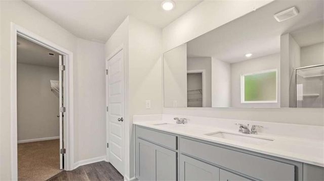 39 Weymouth Drive, Locust Grove, GA 30248