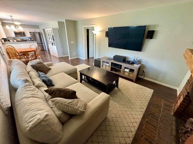 1765 Scottsdale Avenue, Columbus, OH 43235