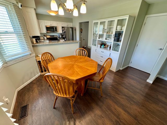 1765 Scottsdale Avenue, Columbus, OH 43235