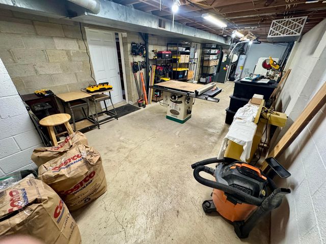 1765 Scottsdale Avenue, Columbus, OH 43235