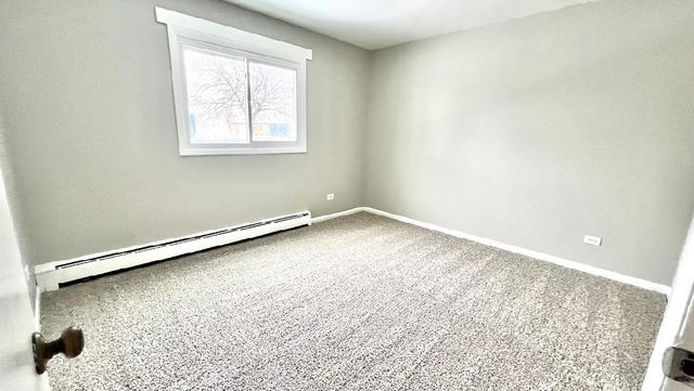 1355 Abbott Drive 3, Elgin, IL 60123