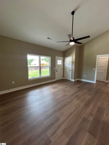 147 Stevenson Drive, Belton, SC 29627